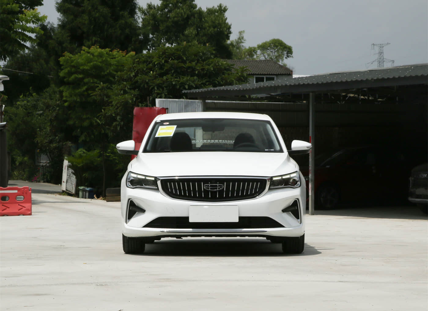 China Cheap Price Car Geely Emgrand 2021 Manual Version Chinese Cars Used