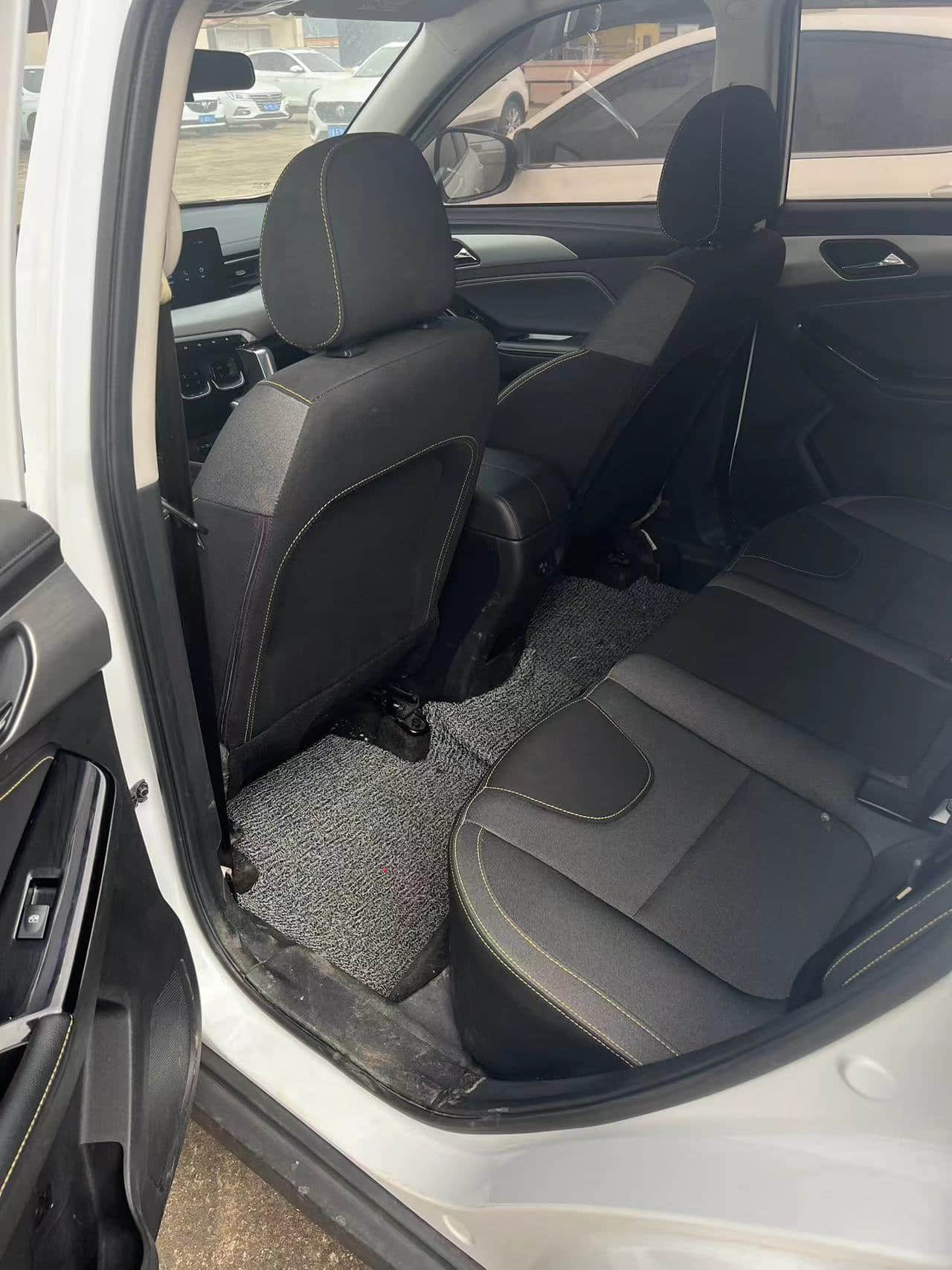 Cheap Used Beijing Zhida X3 2019 1.5T CVT white Manual Gasoline SUV Voiture occasion pas cher Second Hand Used Cars For Sale From China