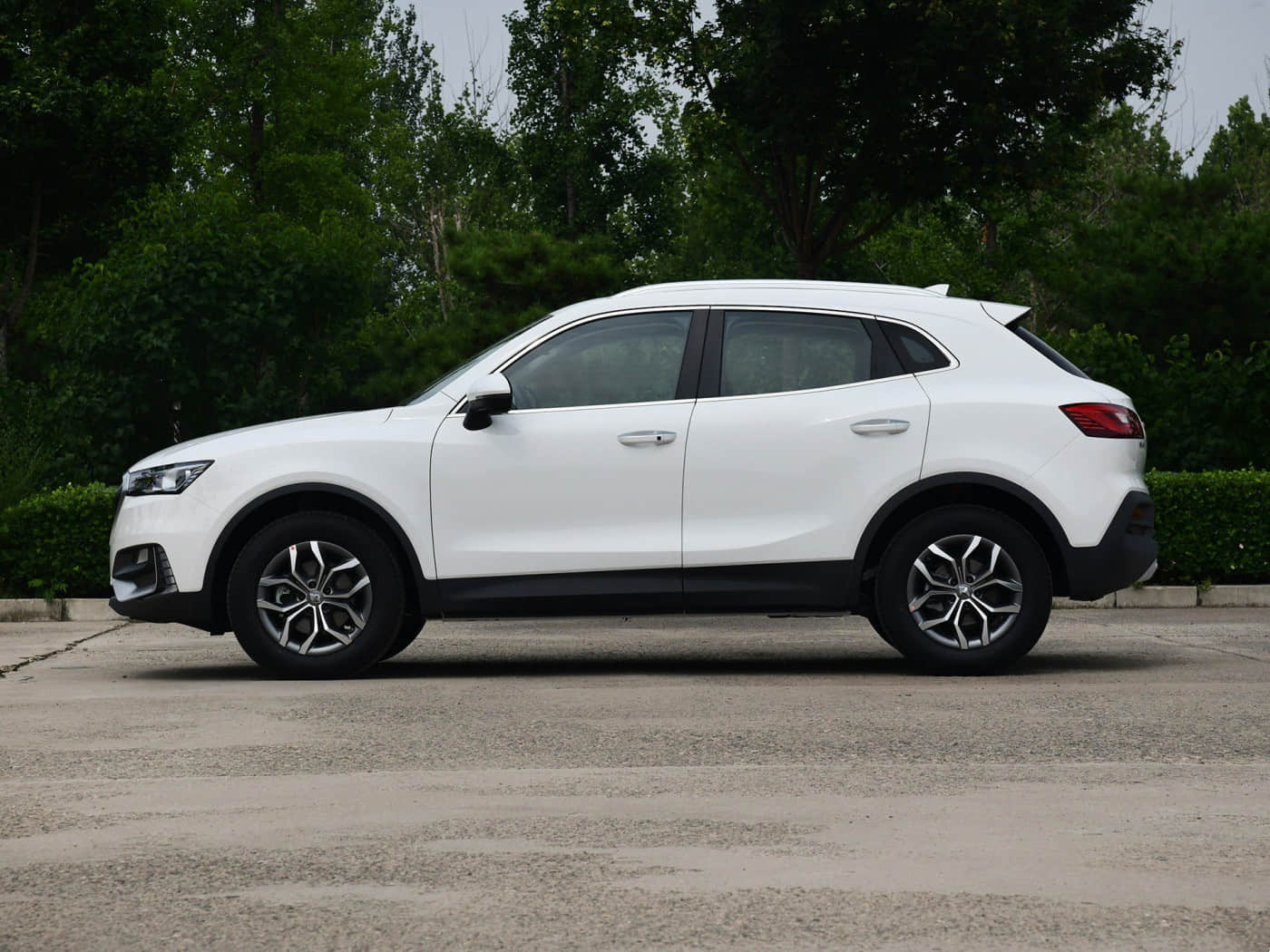 Flash sale Used 2019 Borgward BX5 & Borgward BX7 Wholesale SUV White Vehicle Fuel Second hand Cars Gasoline Used Car from China