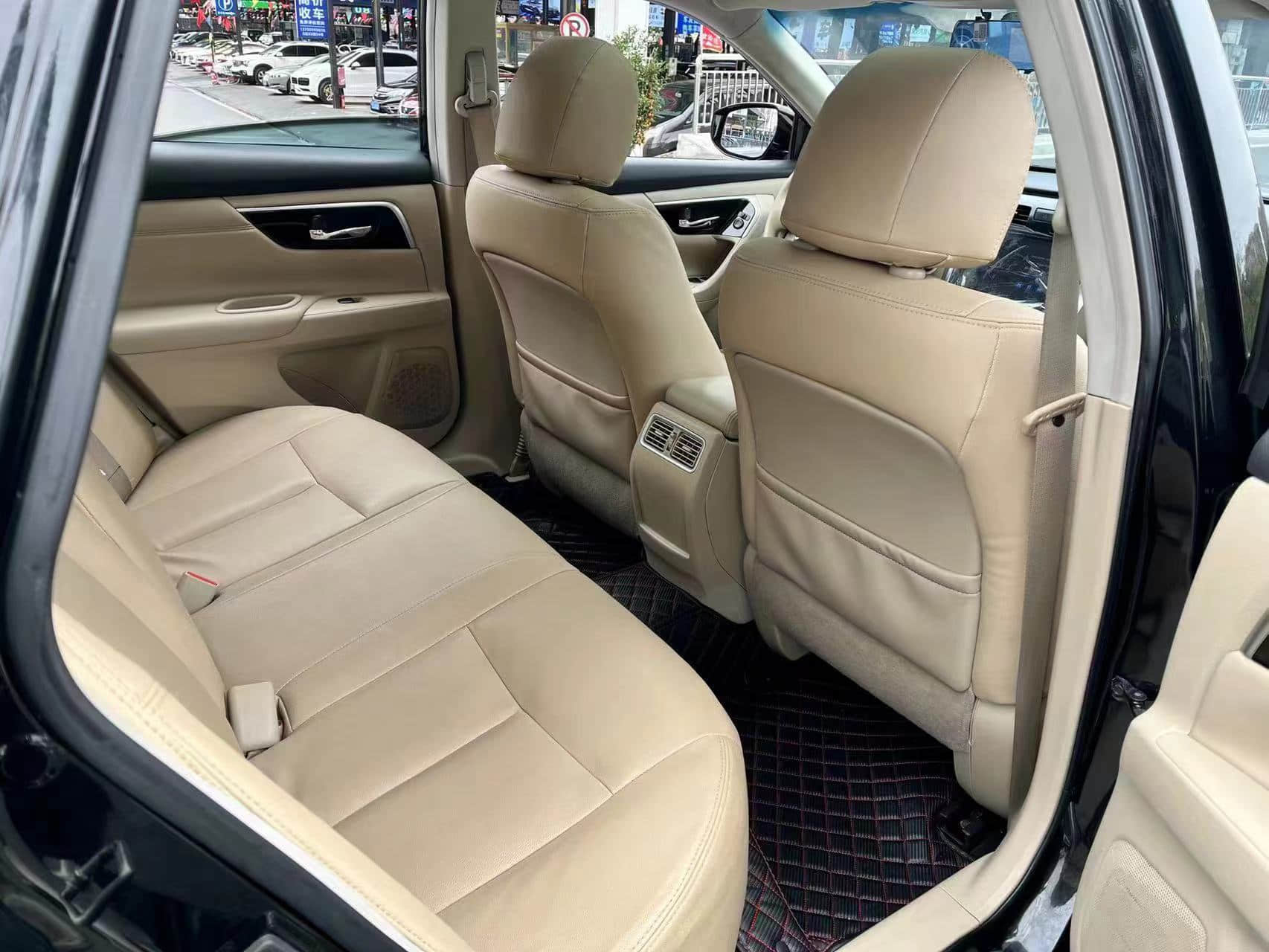 Flash sale Used Dongfeng Nissan 2018 2.0L XL Business Edition Wholesale Sedan Vehicle Fuel Second hand Cars Gasoline Used Car from China