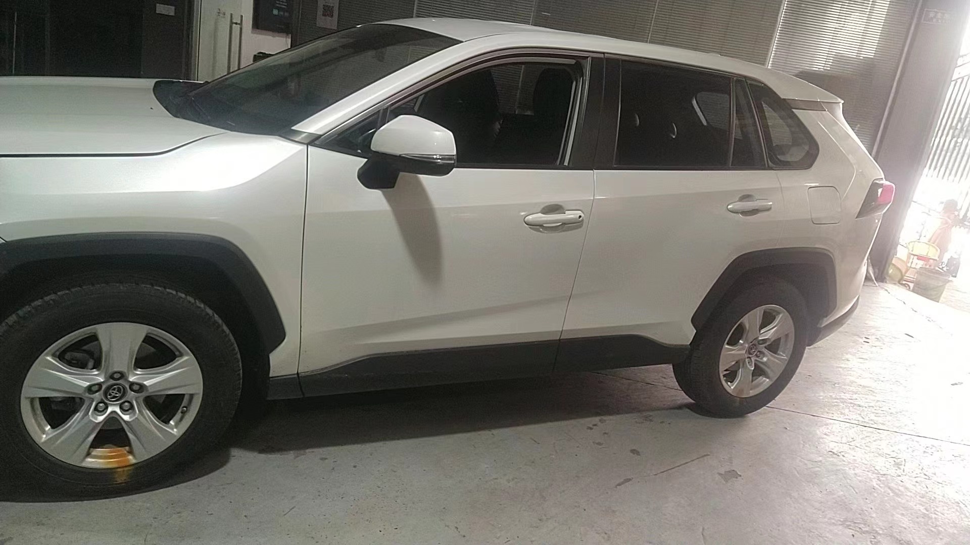 Cheap Used Cars 2020 2021 RAV-4 Rongfang Gasoline Small SUV 2.0L/2.5L Small Vehicles Adults Auto Car for Toyota RAV4 Voiture